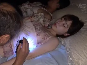Cậu lính quen làm liều làm tình con gái đại ca anh giang hồ và cái kết