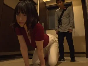 Hot japan girl Maomi Nakazawa play with pussy